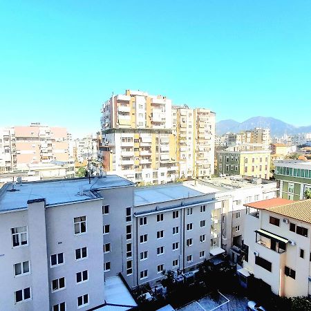 Centerscape - Studio By Dion Apartman Tirana Kültér fotó